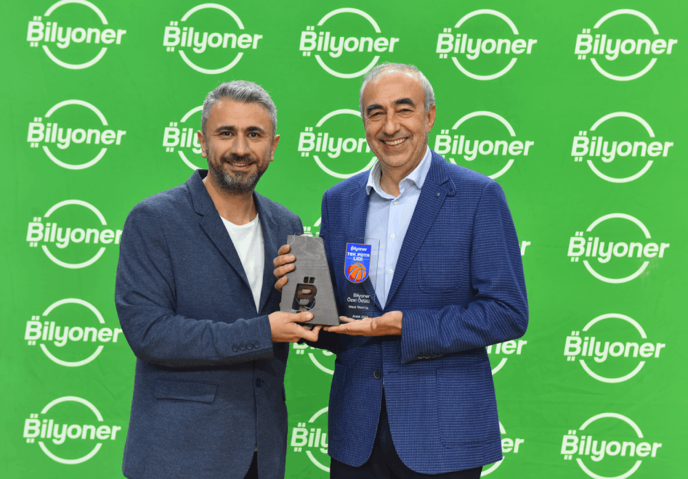  Bilyoner Tek Pota Ligi 2023 Güz Sezonu özel ödülü İstanbul Teknik'in
